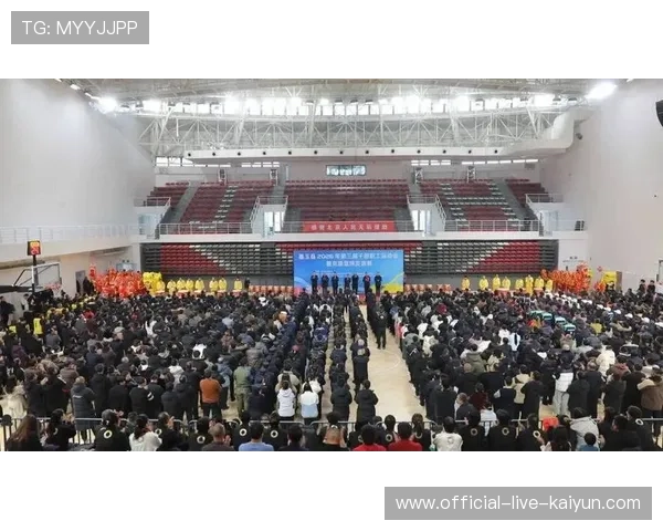 篮球连接各民族：墨玉杯赛场上下相知相融，践行一家亲理念